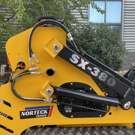 Mini Chargeur / Valet de Ferme Norteck