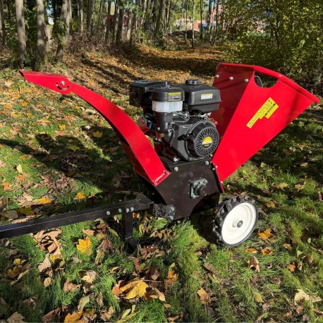 Broyeur de branche tractable