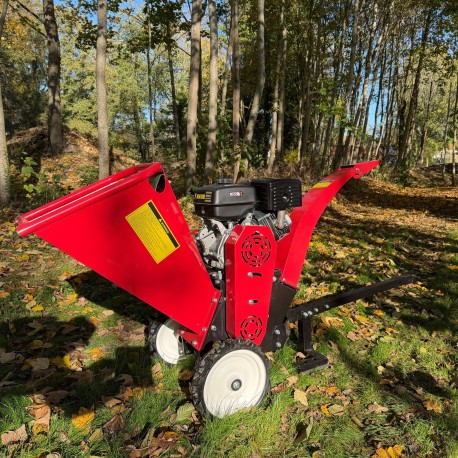 Broyeur de branche tractable