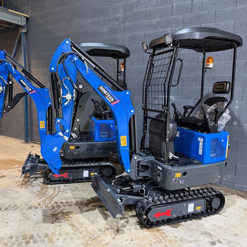 Mini-Pelle NORTECK SX13 - 1T2 moteur Kubota 3 Godets + Pouce Hydraulique + Voie Variable
