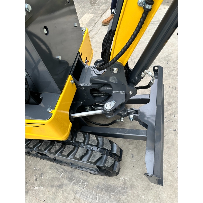 Mini-Pelle NORTECK SX6 - 660 kilos 2 Godets + râteau + dent ripper + attache rapide
