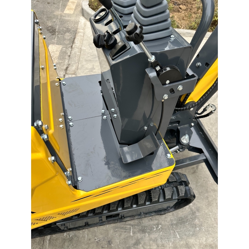 Mini-Pelle NORTECK SX6 - 660 kilos 2 Godets + râteau + dent ripper + attache rapide