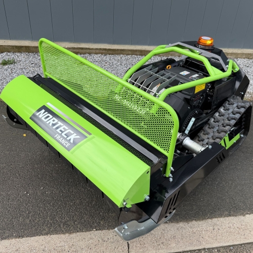 Remote-Controlled Brush Cutter Mower – 18 kW – 100 cm Cutting Width – 40° Slope – 300 m Range